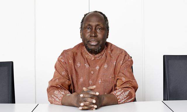 Ngügi wa Thiong'o: „Afrika muss die Kontrolle über seine eigenen Ressourcen gewinnen.“ 