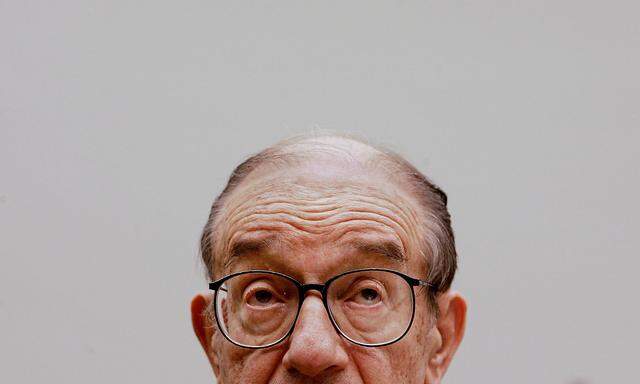 Chairman of the Federal Reserve Alan Greenspan testifies in House Committee.