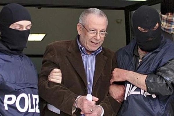 italien-mafia-boss-nach-17-jahren-auf-der-flucht-gefasst-diepresse