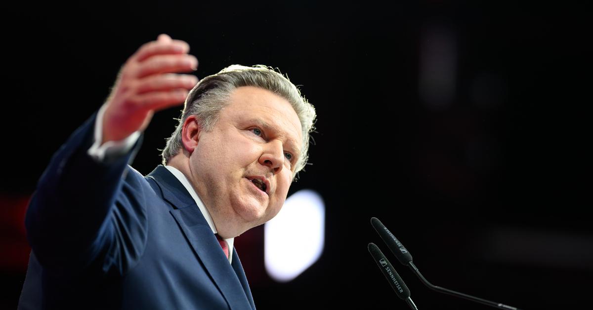 EuroGames: Europe's largest LGBTIQ+ sports festival kicks off in Vienna