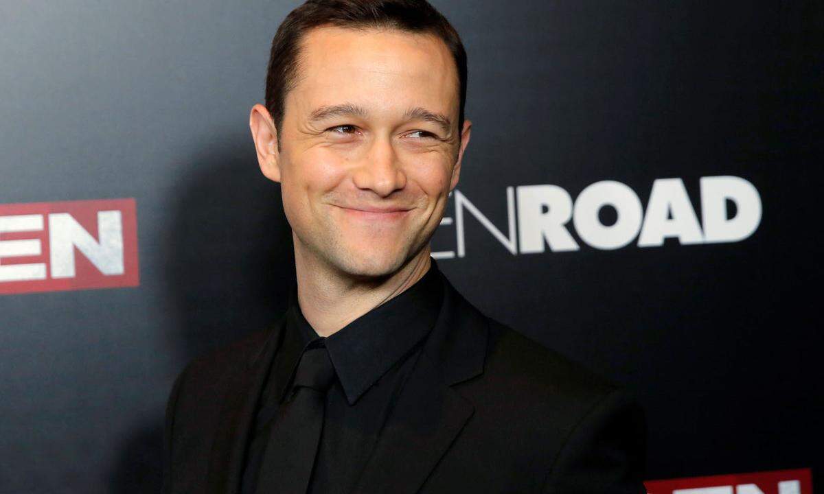 Der Sänger des Sommerhits "Despacito", Daddy Yankee, kehrte zum Beispiel nach einer Tournee auf die verwüstete Insel zurück und kündigte eine Million US-Dollar Hilfe für den Wiederaufbau seiner Heimat an. Im Bild: Joseph Gordon-Levitt