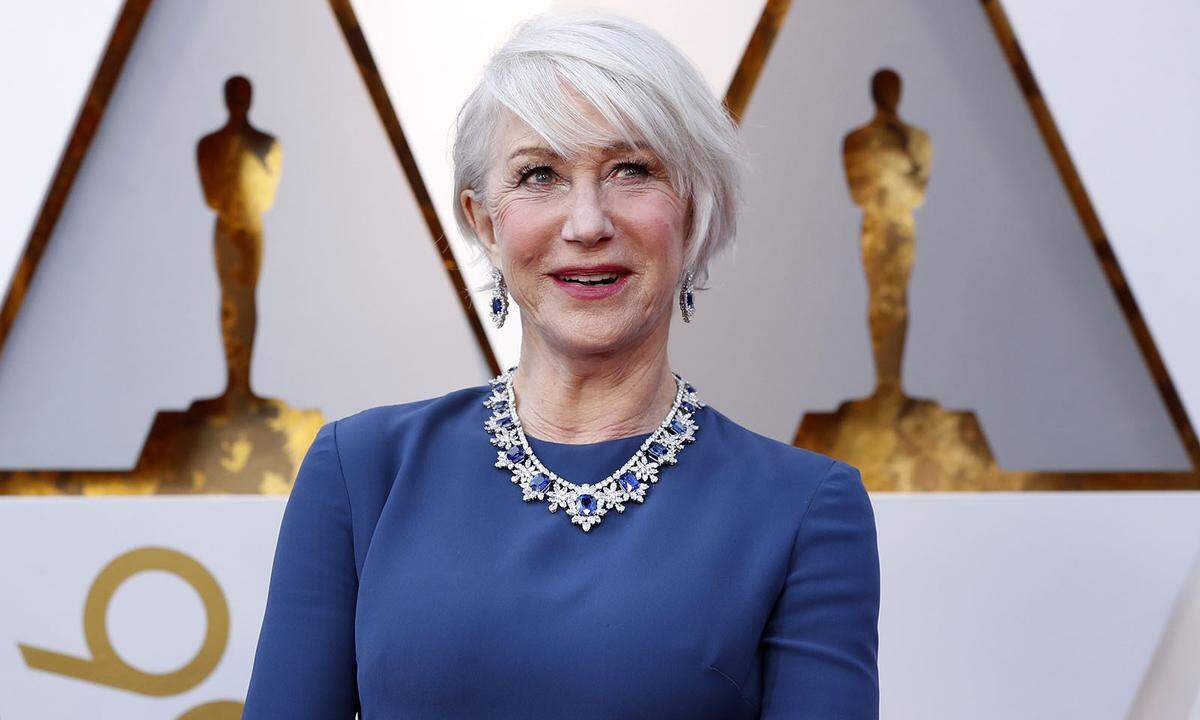 Wie Stars ohne Make-up aussehen, zeigten schon andere: Der britische Hollywood-Star Helen Mirren machte bei den diesjährigen Oscars eine tolle Figur. Wem sie das zumindest in optischer Hinsicht zu verdanken hatte, das machte die Britin nun mit zwei beeindruckenden Instagram-Posts klar.