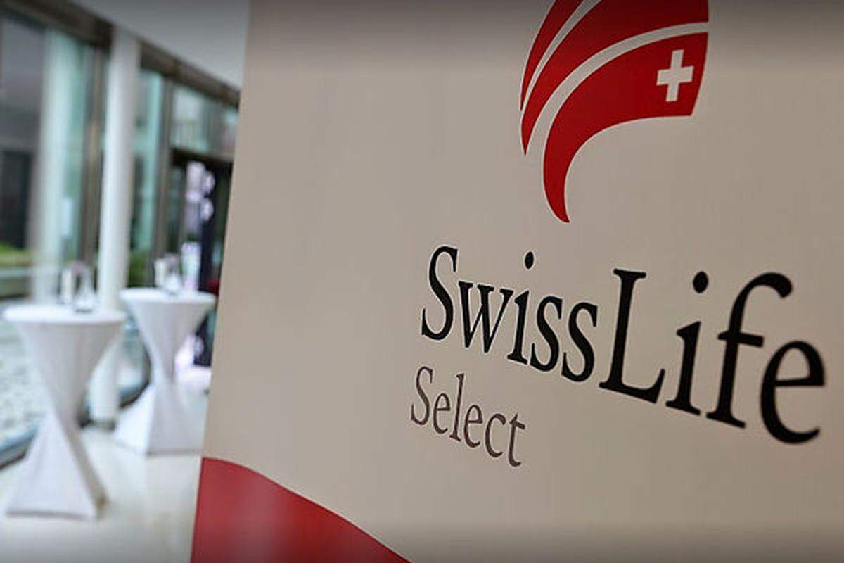 Keine Anstellung, sondern einen Neustart als selbstständiger Finanzberater bietet die AWD-Nachfolgegesellschaft Swiss Life Select Finanzexperten, die sich wegen der Umbrüche im Bankensektor selbstständig machen wollen. Vorerst will man 100 Interessenten den Weg in die Branche ebnen. (Stand Oktober 2016)