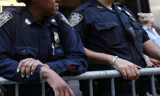 Archivbild: Die New Yorker Polizei rückte zu einem Einsatz bei einem Konzert aus.