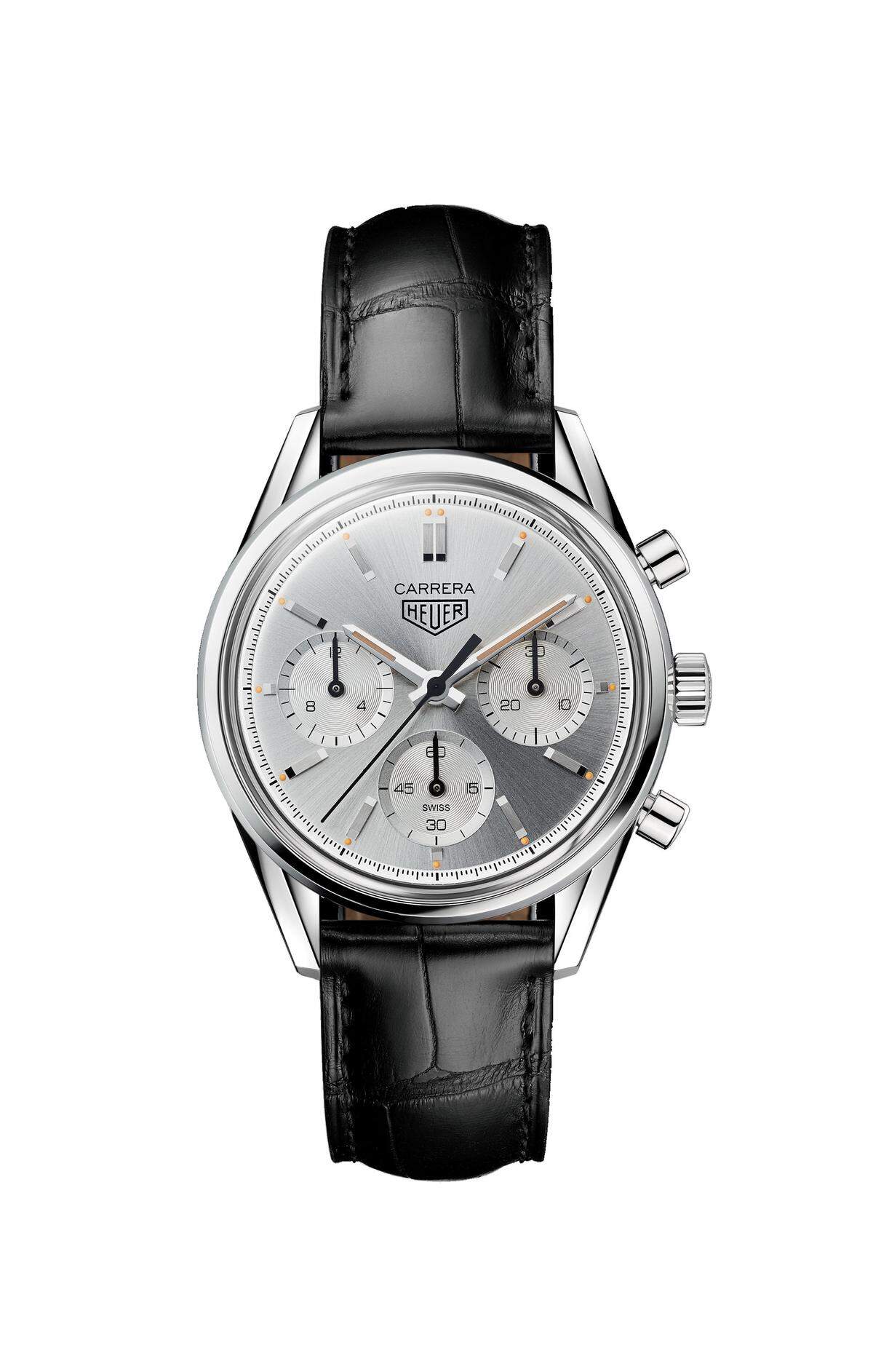 TAG Heuer "Carrera 160 Years Silver Limited Edition". Anlässlich des 160-jährigen Markenjubiläums hat der Schweizer Uhrenhersteller den Heuer-Carrera-Chronografen aus dem Jahr 1964 wiederaufgelegt. Im Inneren des Modells werkt aber jetzt das Manufakturwerk Heuer Calibre 02. Limitiert auf 1860 Stück.