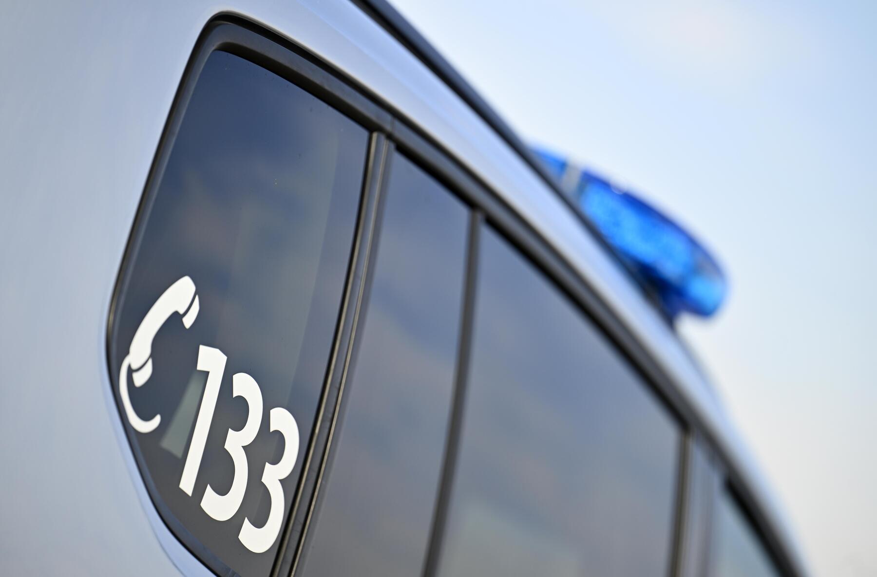 Wien-Favoriten: Mann von 15 Personen bedrängt und auf offener Straße niedergestochen