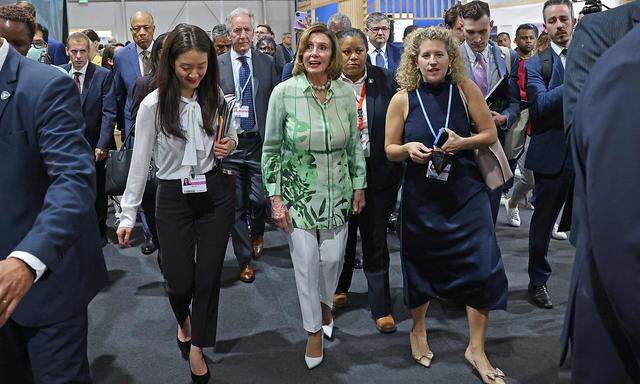 Keine Lobbyistin, aber noch Sprecherin des US-Repräentantenhaus, ist Nancy Pelosi, die am Donnerstag in Sharm el-Sheikh eintraf.
