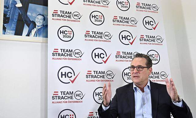 INTERVIEW: HEINZ-CHRISTIAN STRACHE (TEAM HC STRACHE)