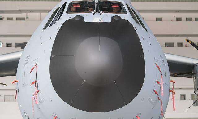 Airbus kämpft mit Mängeln seines Frachtflugzeugs A400M.