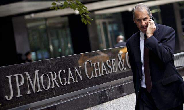 File photo of JP Morgan Chase's international headquarters on Park Avenue in New York