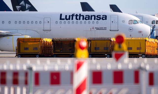 Die AUA-Mutter Lufthansa hat am Donnerstag einige Steine am Weg zur wirtschaftlichen Rettung aus dem Weg geräumt.