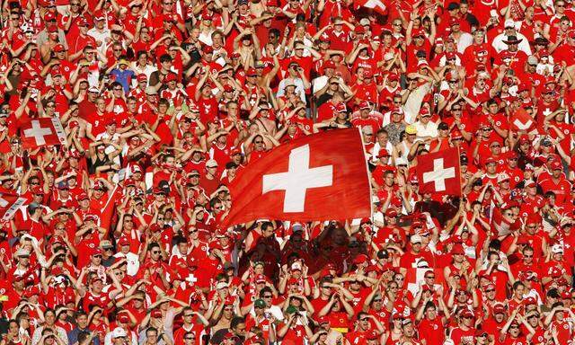 Die Schweiz versucht, ihre Neutralität neu zu definieren.