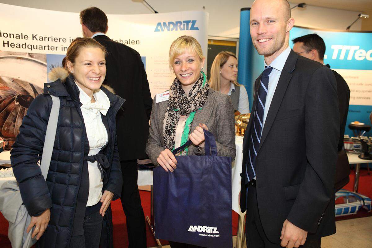 Verena Götz, HR, Andritz (Mitte) mit Gabriele Mojzis (li) vom „Presse“-Karrieren-Team und Matthias Wolf, Verkaufsleiter „Presse“-Karrieren.