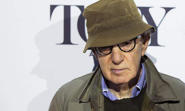 Woody Allen arrives at a Tony Award nominee luncheon in New York