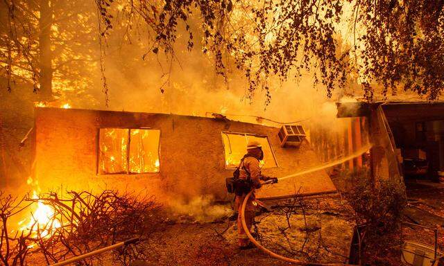 Das ist nicht Schicksal, sondern Klimawandel: Die Zahl der Waldbrände im Westen der USA hat sich seit 1984 verdoppelt. 