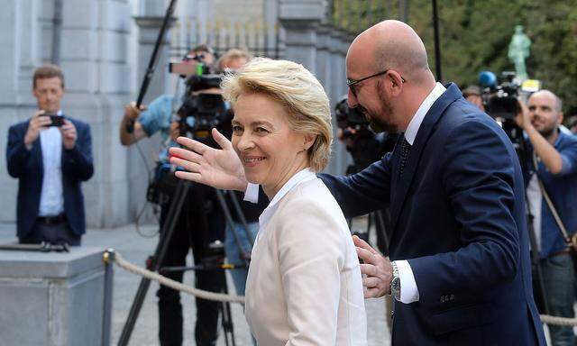 Zwei designierte EU-Amtsträger trafen sich in Brüssel: Ursula von der Leyen soll Kommissionschefin, Charles Michel Ratspräsident werden.