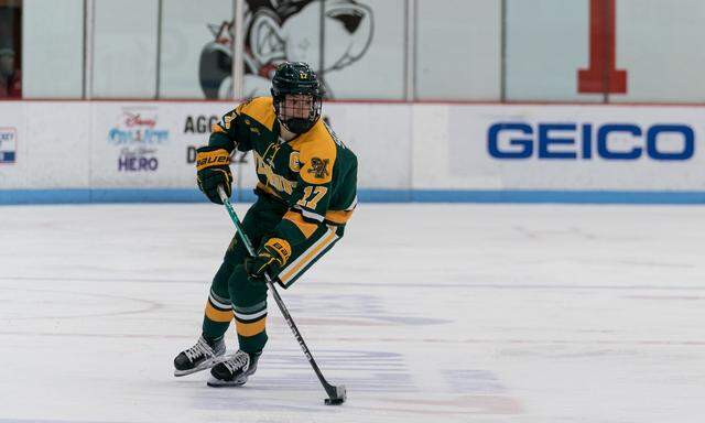 Theresa Schafzahl empfahl sich im Dress der University of Vermont für den Sprung ins professionelle Eishockey-Business.
