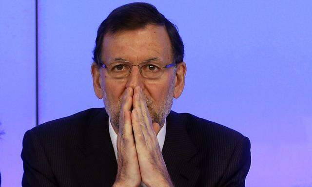 Spain's PM Rajoy presides over his ruling People's Party National Executive board meeting in Madrid