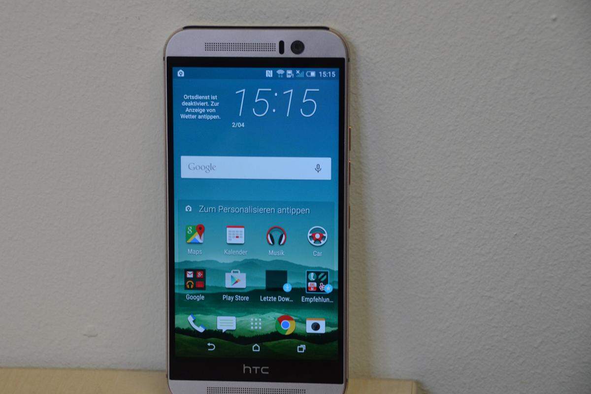 Das HTC One M9 erreicht nur einen Monat nach seiner Vorstellung am MWC (Mobile World Congress) in Barcelona die ersten Verkaufsregale, auch hierzulande.