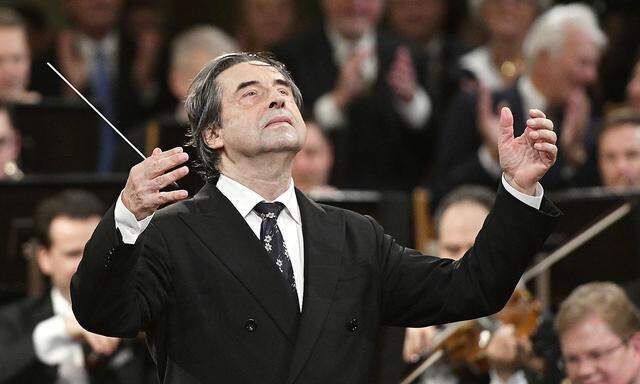 ++ ARCHIVBILD ++ RICCARDO MUTI LEITET 2021 ZUM SECHSTEN MAL DAS NEUJAHRSKONZERT