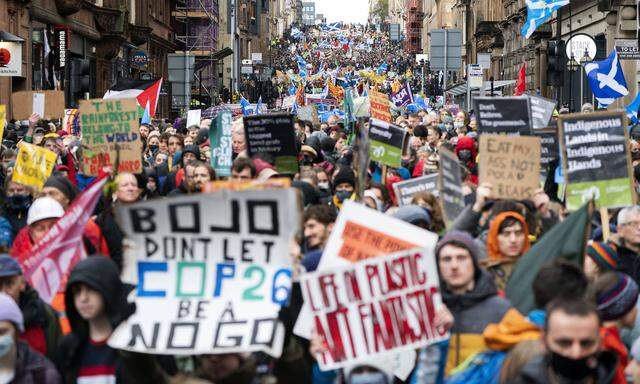 Am Wochenende gab es in der Konferenz-Stadt Glasgow große Demonstrationen von Klimaaktivisten.
