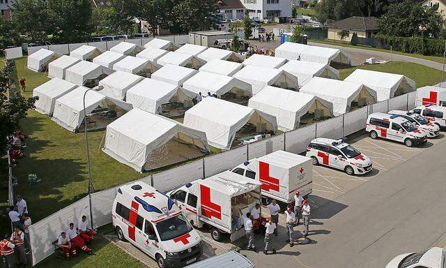 KAeRNTEN: ASYL-NOTQUARTIER IN DER EHEMALIGEN POLIZEIKASERNE IN KRUMPENDORF