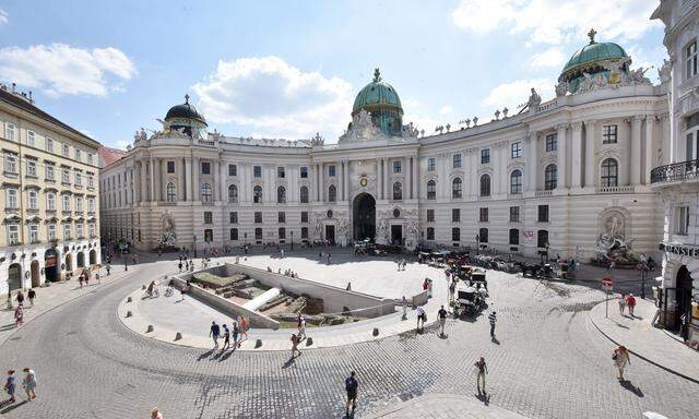 Kein Platz zum Verweilen mitten in der Stadt: Der Michaelerplatz soll umgestaltet werden. 