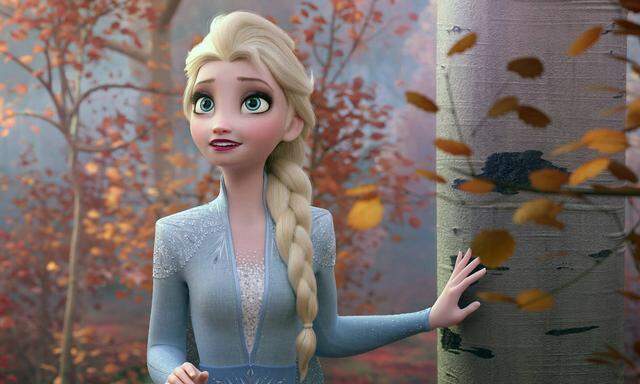 FROZEN II, (aka FROZEN 2), Elsa (voice: Idina Menzel), 2019. Walt Disney Studios Motion Pictures / courtesy Everett Coll