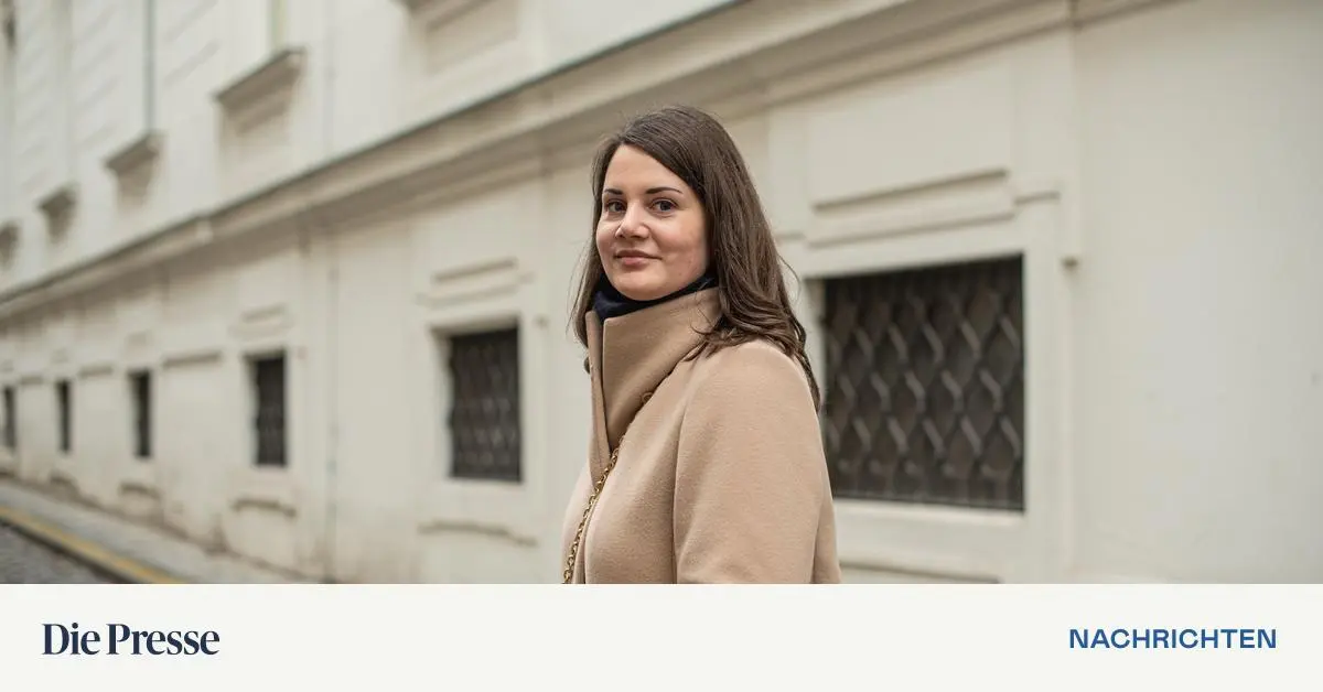 Julia-on-the-Fly-Die-Leute-hier-werden-untersch-tzt-premium-