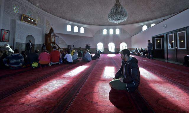 Für Moscheen und Imame gelten neue Leitlinien. 