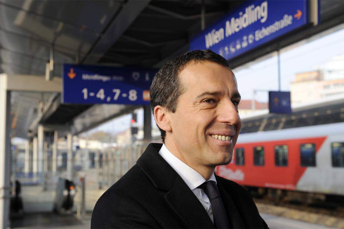 Normalerweise ist es einer der undankbarsten Jobs in Österreich, ÖBB-Chef zu sein. Doch Christian Kern hat die Öffentlichkeit schnell für sich gewonnen.