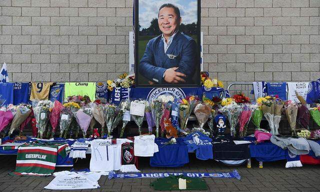 gedenken beim Stadion von Leicester City