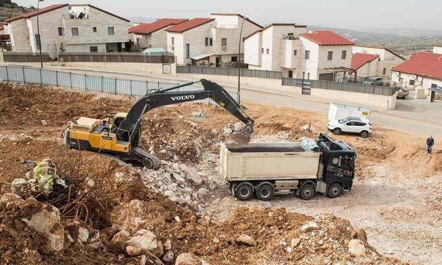 Im Westjordanland wird die israelische Siedlung Ariel nahe der Stadt Nablus ausgebaut.