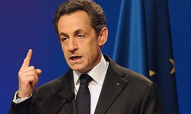 Sarkozy will Zahl der Einwanderer halbieren 