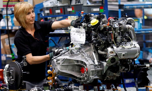 Motorenfertigung in einem Werk in Spanien