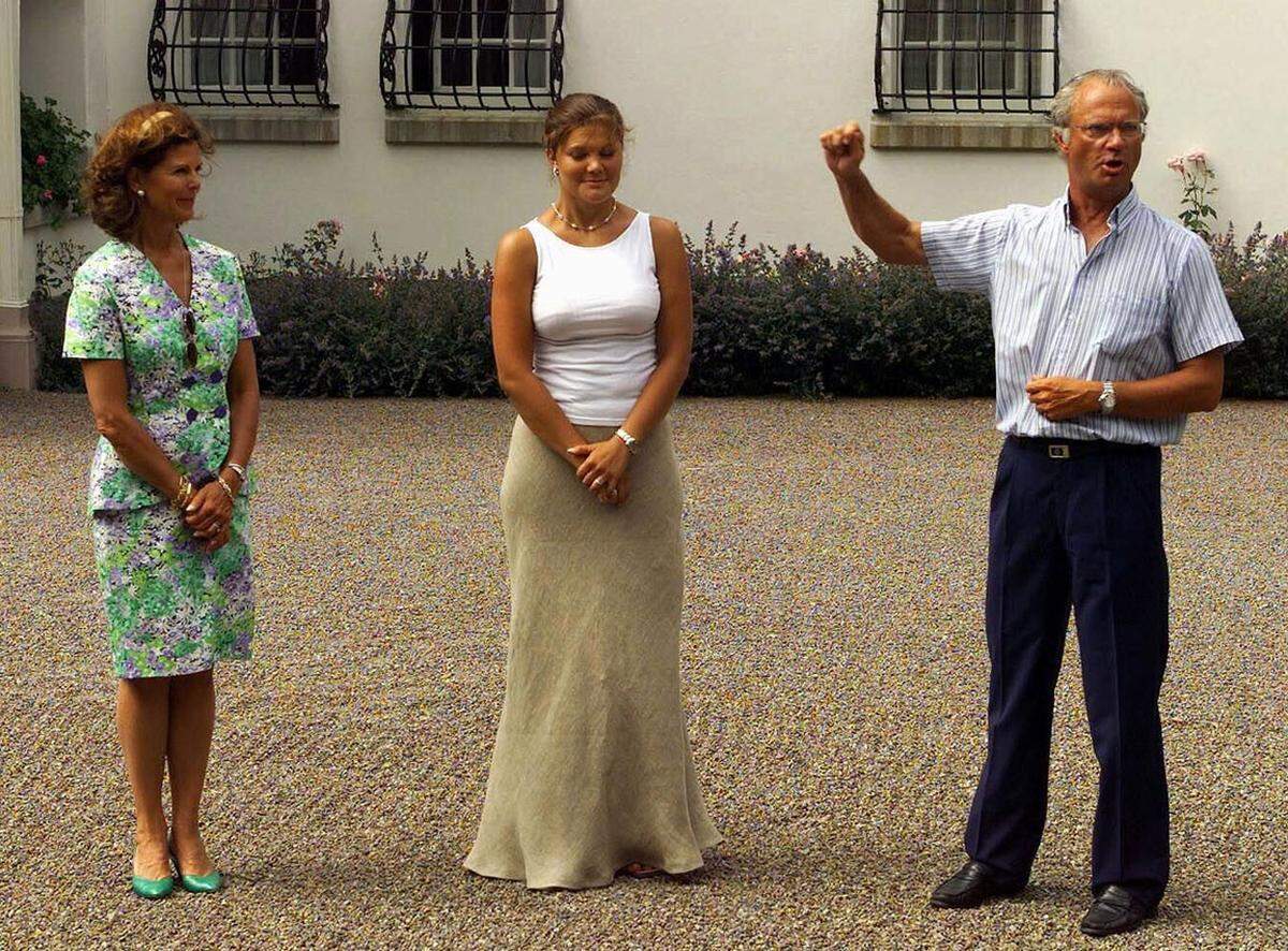 Für den schwedischen König Carl XVI. Gustaf und Königin Silvia ist es das erste Enkelkind.