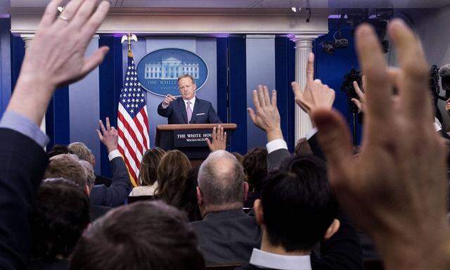  Sean Spicer, Pressesprecher des neuen US-Präsidenten Donald Trump