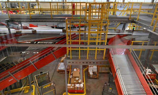 Das Logistikunternehmen DHL Express Austria hat für das kommende Jahr eine Preiserhöhung angekündigt. 