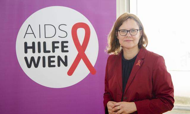 Andrea Brunner präsentiert 4 Forderungen zum Welt-AIDS-Tag