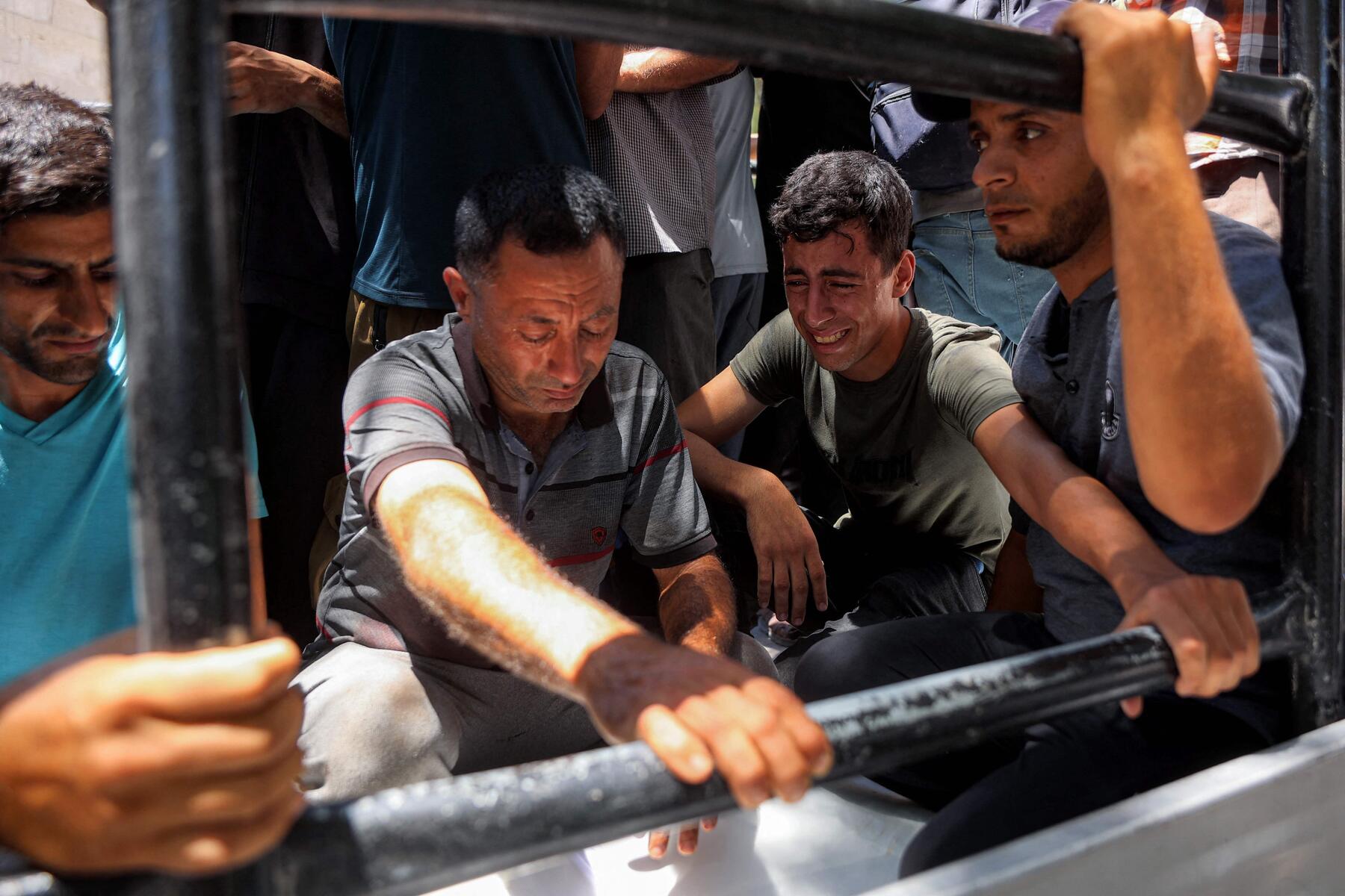 At least nine dead in Israeli attacks in the Gaza Strip