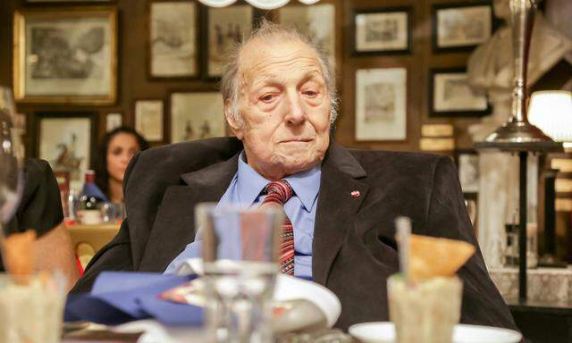 16 11 2015 Marchfelderhof Deutsch Wagram Herbert Prikopa feiert seinen 80 Geburtstag mit Kammers