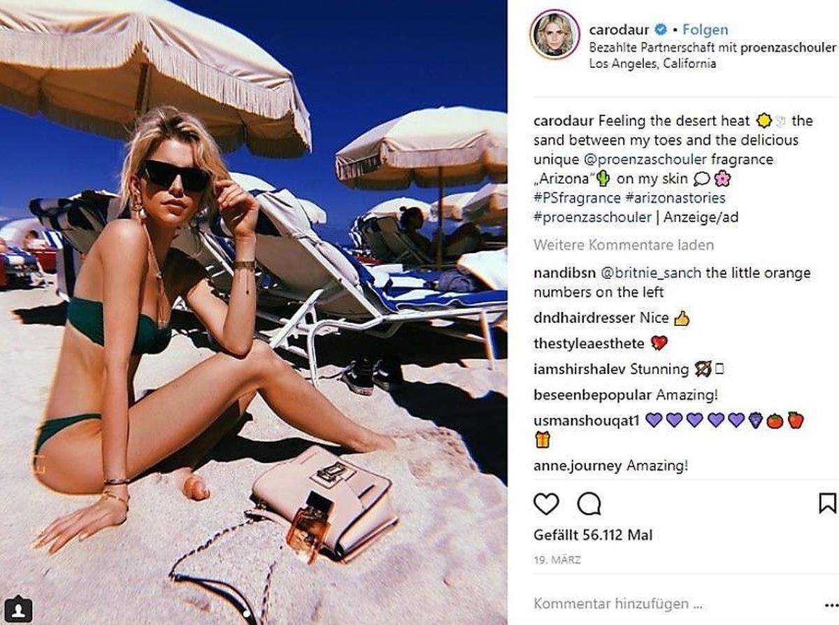 Der Job als Influencer verlangt einem schon einiges ab! Caro Daur muss hier beispielsweise ein Parfum präsentieren, während es eine Affenhitze hat!