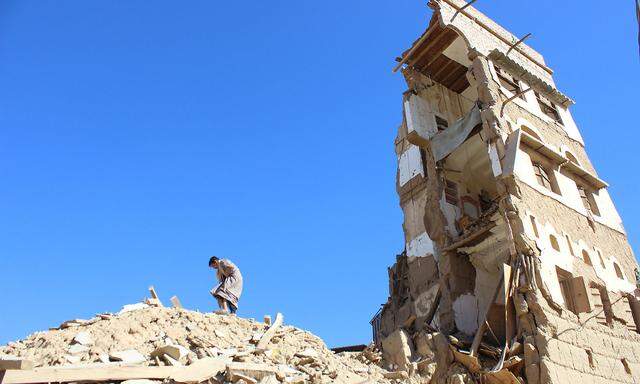 Ein zerstörtes Haus im Jemen (Symbolbild).