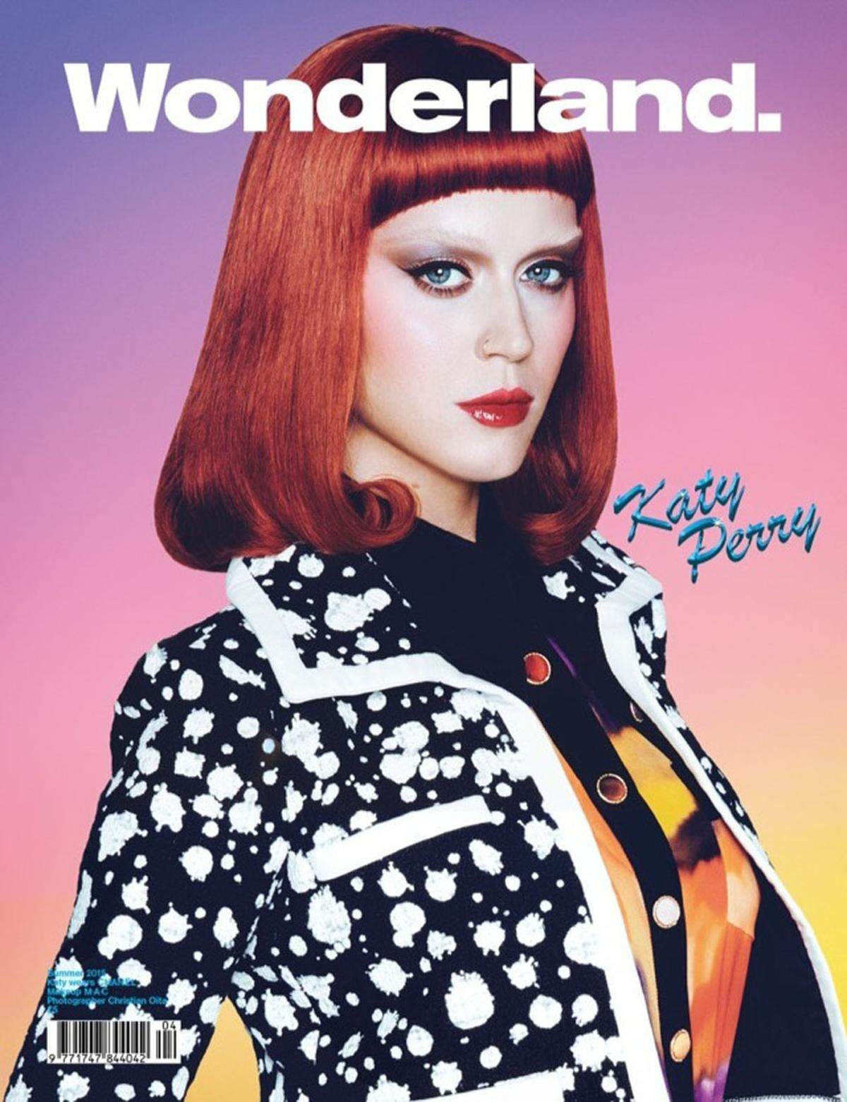 Katy Perry gelang das nicht ganz so chamäleonhaft wie Swinton für das Magazin "Wonderland".