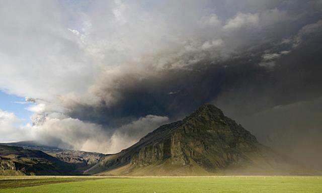 Island AscheWolke wieder ueber