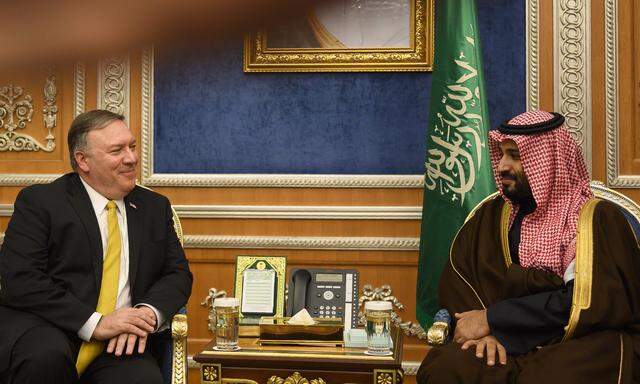 Außenminister Mike Pompeo und Kronprinz Mohammed bin Salman.