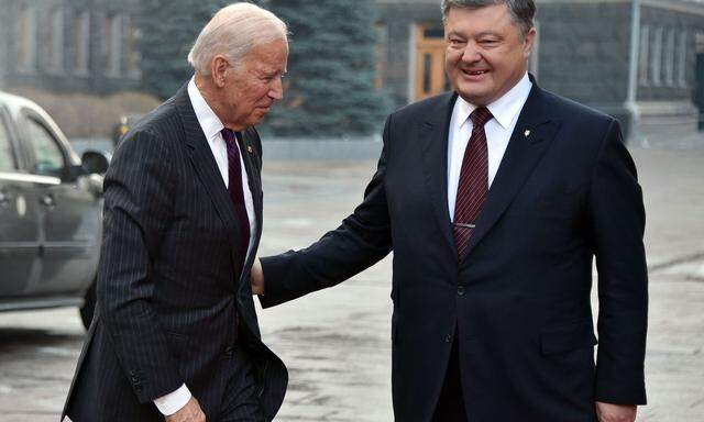 US-Vizepräsident Joe Biden (li.) zu Gast beim ukrainischen Präsidenten Petro Poroschenko in Kiew.