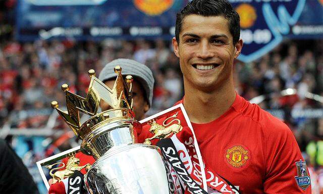 Mit Manchester United feierte Ronaldo zwischen 2003 und 2009 (im Bild) drei Meistertitel.