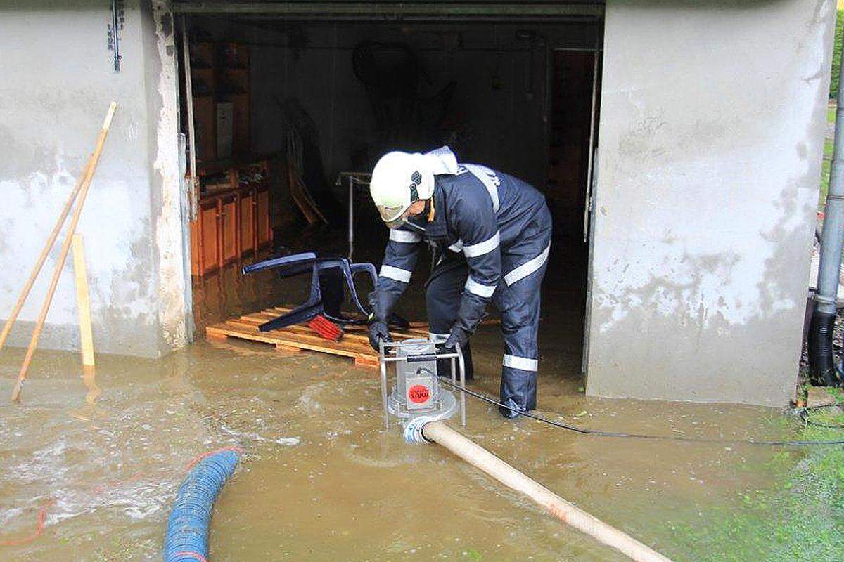 20 Feuerwehren waren zwischen Obdach und Weißkirchen im Einsatz.