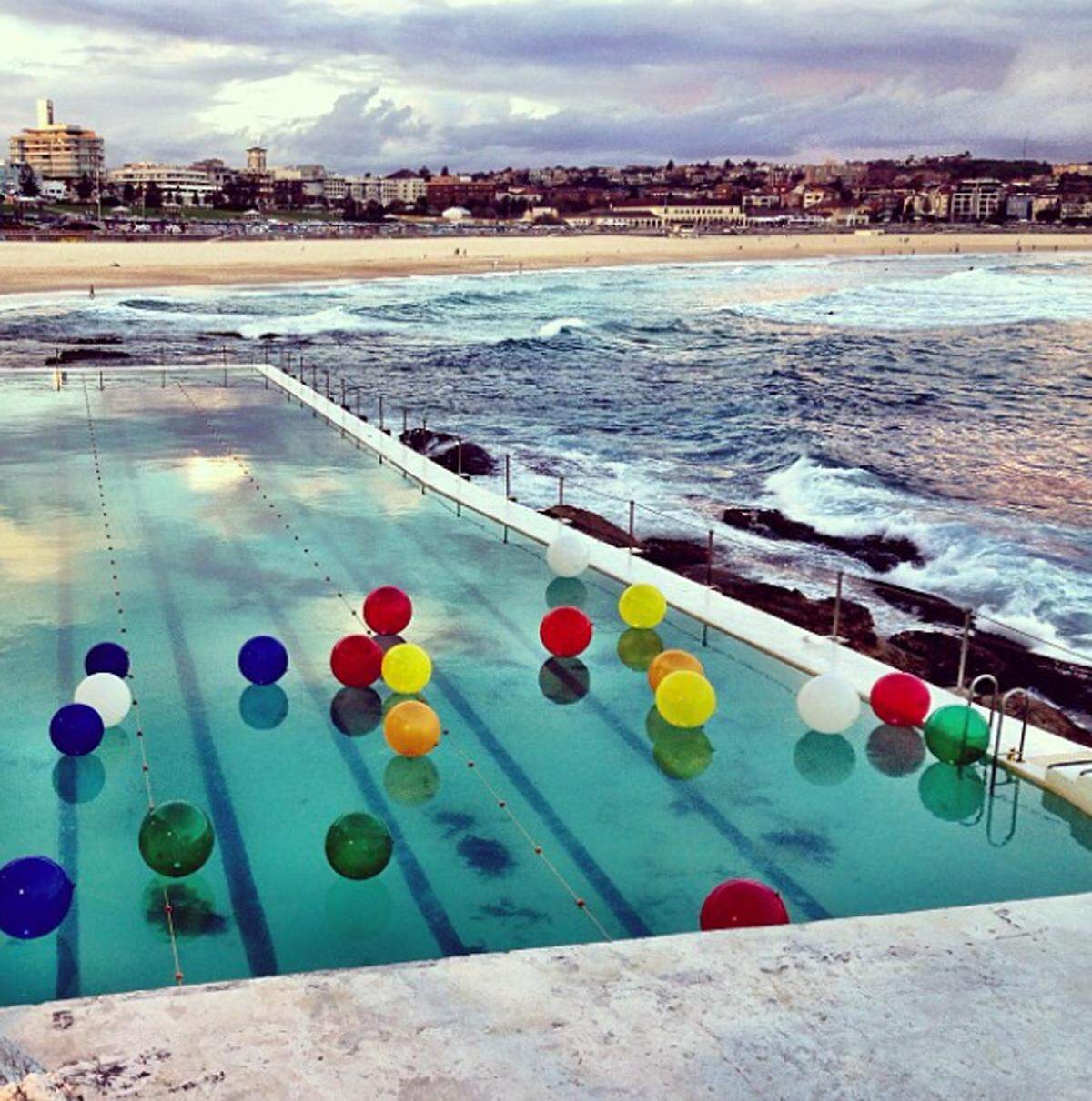 Die Becken des Bondi Icebergs Swimming Club wurden bereits 1929 errichtet, neben einem Restaurant mit toller Aussicht gibt es auch ein Museum.